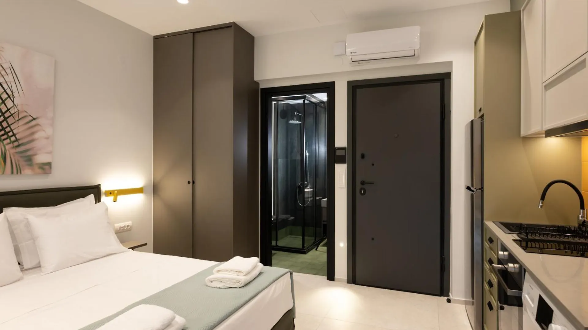 Mosaic Urban Living Apartment Heraklion