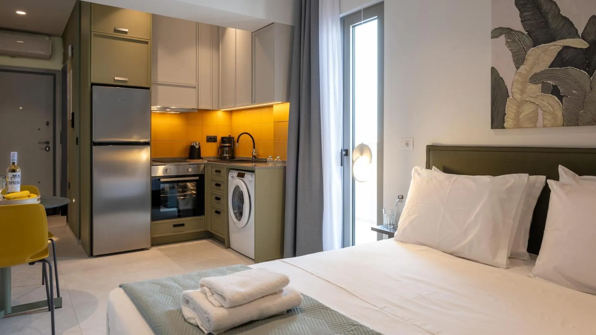 Mosaic Urban Living Apartment Heraklion
